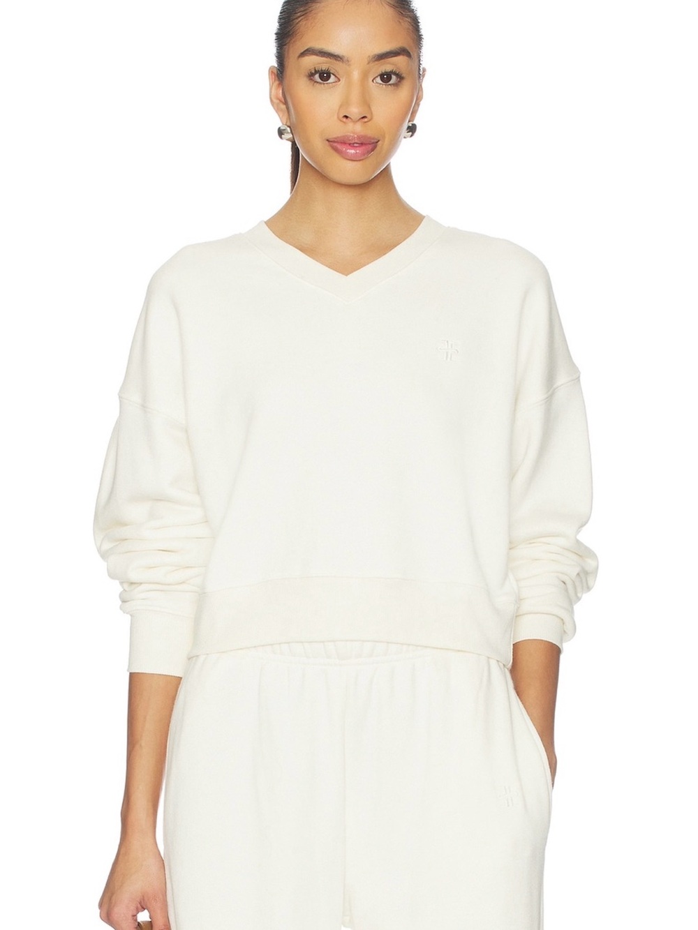 Eterne Cream V-Neck Pullover Sweatshirt